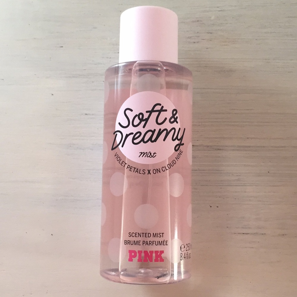 PINK Soft & Dreamy Mist